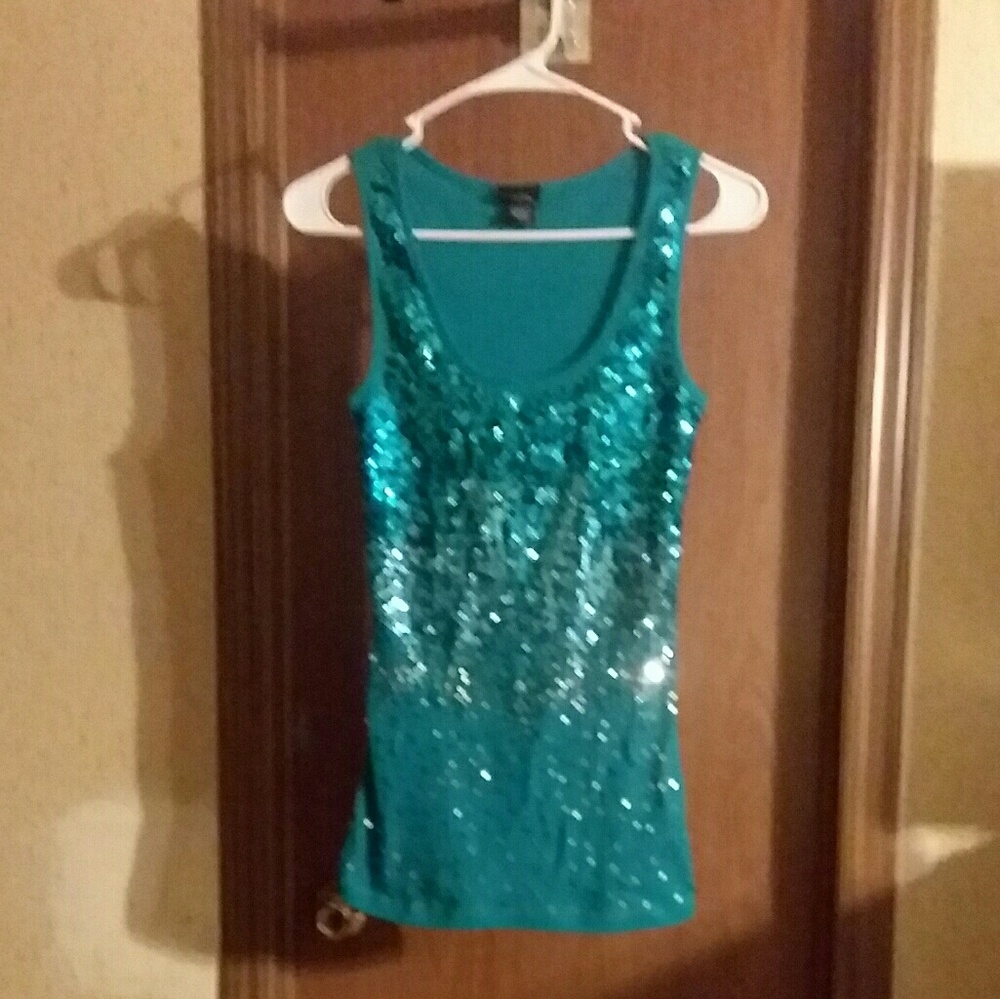 Tank top - Picture 2 of 2